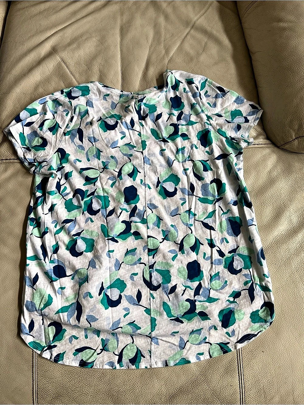 Rachel Zoe Abstract Short Sleeve Top in White & Blue, Size 1X